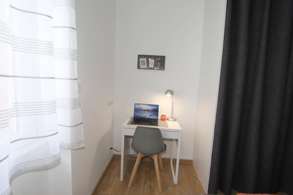 Le Refuge By Easyescale Apartman Romilly-sur-Seine Kültér fotó